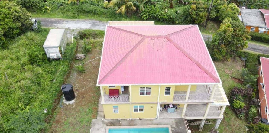 3 chambres House à Riviere Cyrique, Dominica No. 66242