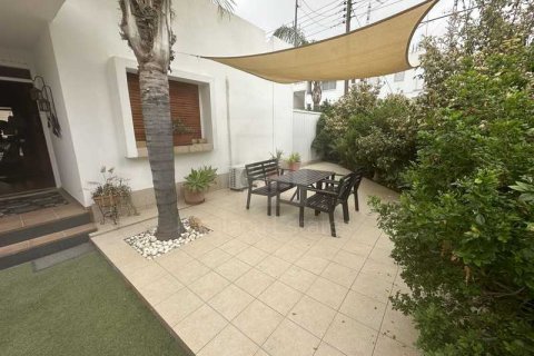 3 dormitorios House en Strovolos, Cyprus No. 65509 3