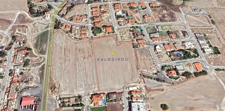 12459m² Land en Larnaca, Cyprus No. 35546