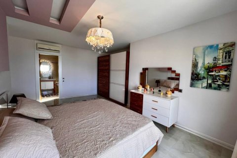 5 rooms Villa in Kargicak, Turkey No. 21105 4