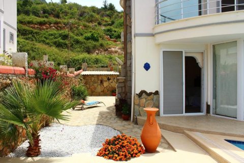 3+1 Villa in Kestel, Turkey No. 15269 16