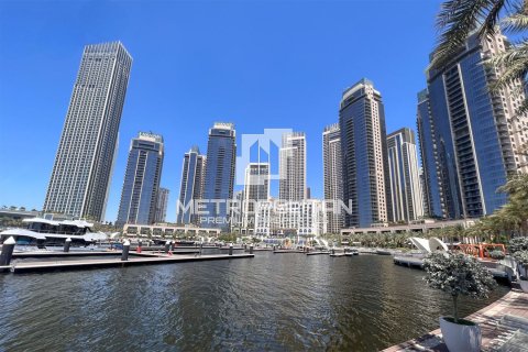 Квартира с 1 спальней в Address Harbour Point, ОАЭ №8095 14