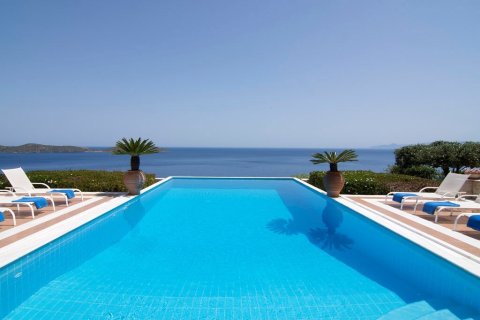 1200m² Villa en Agios Nikolaos, Greece No. 55484 4