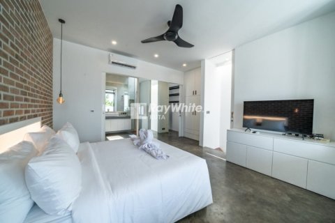 2 bedrooms Villa in Canggu, Indonesia No. 22776 10