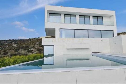 7 bedrooms Villa in Agios Tychonas, Cyprus No. 28863 1