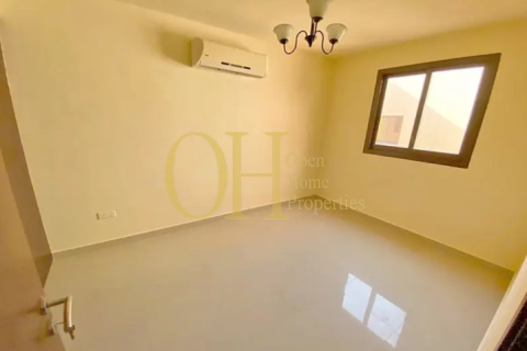 2 bedrooms Townhouse in Hydra Village, UAE No. 10402 3