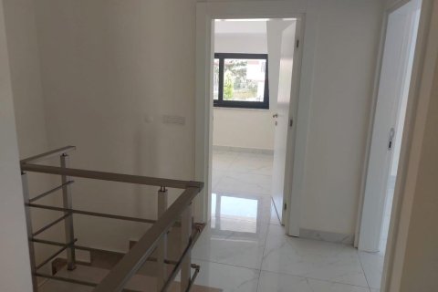 4 rooms Appartement à Oba, Turkey No. 18061 3