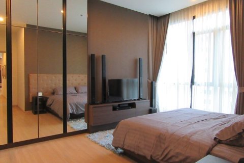 4 bedrooms Condo  in Bangkok, Thailand No. 409 5