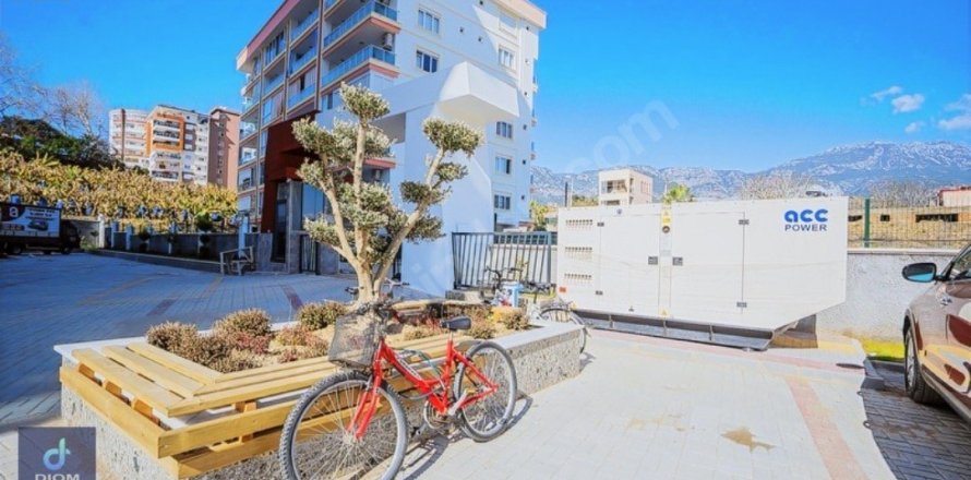 3+1 Apartment en Mahmutlar, Turkey No. 12970