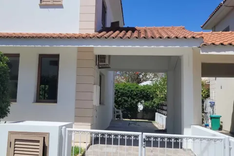 4 bedrooms House in Strovolos, Cyprus No. 45360 1