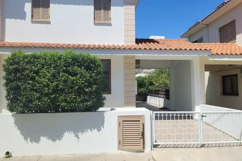 4 dormitorios House en Strovolos, Cyprus No. 45360 9