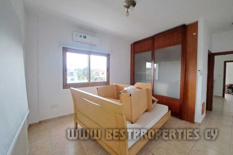 5 dormitorios House en Oroklini, Cyprus No. 74107 13