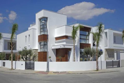 4 dormitorios House en Larnaca, Cyprus No. 74109 2