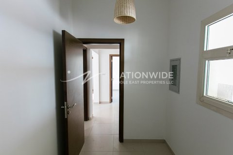 3 bedrooms Townhouse in Al Ghadeer, UAE No. 3446 10