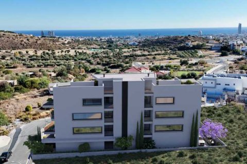 2 bedrooms Apartment in Germasogeia, Cyprus No. 76276 4