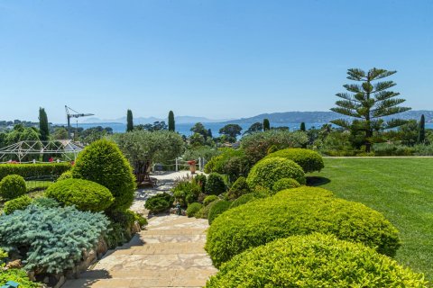 7 bedrooms Villa in Antibes, France No. 67958 14