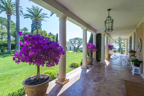 7 bedrooms Villa in Antibes, France No. 67958 29