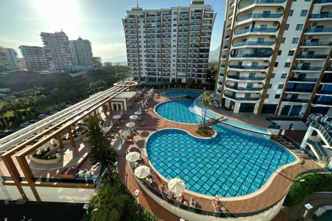 2+1 Apartment in Mahmutlar, Turkey No. 13865 7