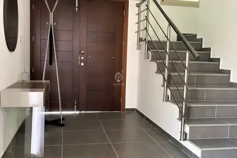 4 bedrooms Villa in Pyrgos, Cyprus No. 77233 15