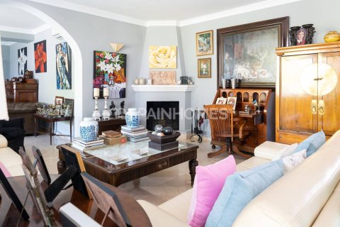 4 dormitorios Villa en Marbella, Spain No. 26531 6