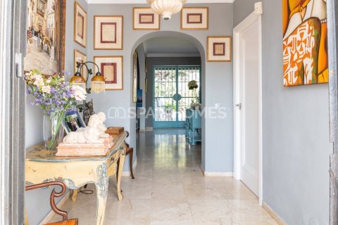 4 dormitorios Villa en Marbella, Spain No. 26531 9