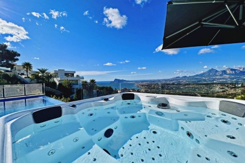 4 bedrooms Villa in Altea, Spain No. 26411 6