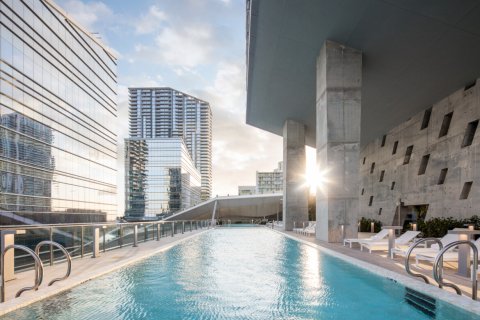 3 dormitorios Penthouse en Miami, USA No. 62416 2