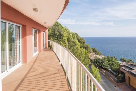 4 dormitorios House en Blanes, Spain No. 25446 10