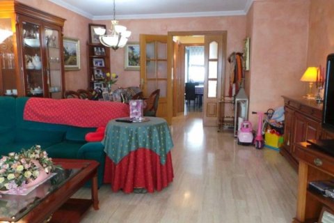 3 dormitorios House en Badalona, Spain No. 25410 12