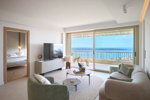 3 dormitorios Apartment en Cannes, France No. 75924 5