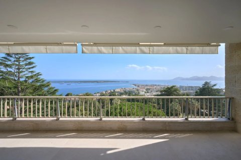 3 dormitorios Apartment en Cannes, France No. 75924 3