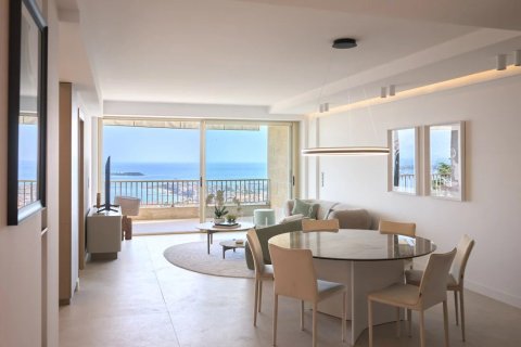 3 dormitorios Apartment en Cannes, France No. 75924 6