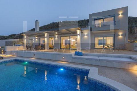 5 bedrooms Villa in Crete, Greece No. 24323 1