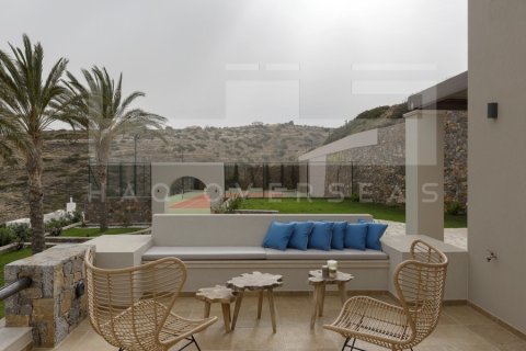 5 bedrooms Villa in Crete, Greece No. 24323 19