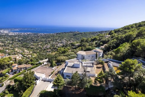 11 bedrooms Villa in Vallauris, France No. 69196 10