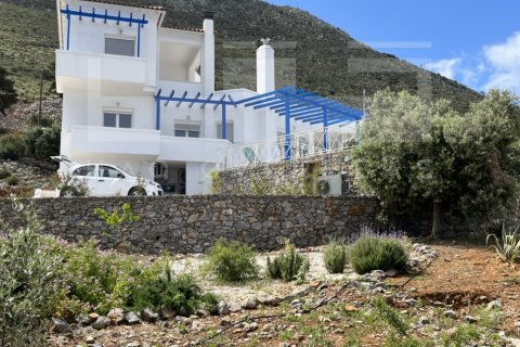 4 bedrooms Villa in Chania, Greece No. 24419 1