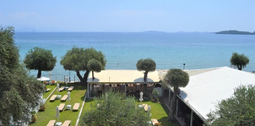 800m² Hotel in Corfu, Greece No. 56526