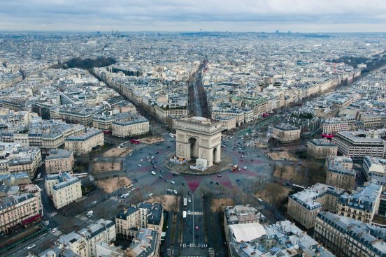 How to get a residence permit in France?