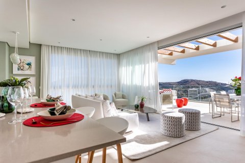 3 bedrooms Apartment in Benahavis, Spain No. 27423 1