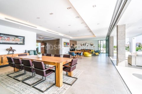 9 bedrooms Villa in Marbella, Spain No. 27467 19