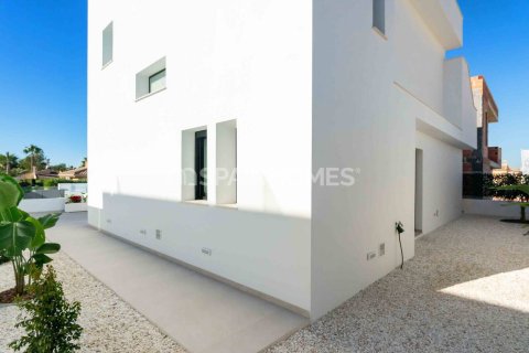 3 bedrooms Villa in Rojales, Spain No. 26574 19