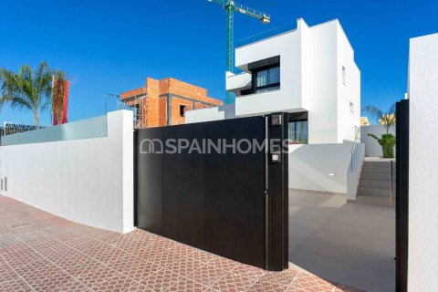 3 bedrooms Villa in Rojales, Spain No. 26574 17