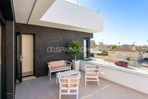 3 bedrooms Villa in Rojales, Spain No. 26574 21