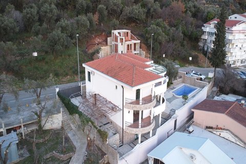 4 dormitorios House en Budva, Montenegro No. 66747 2