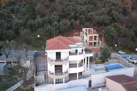 4 dormitorios House en Budva, Montenegro No. 66747 3