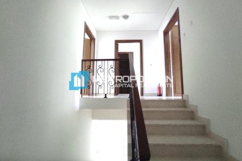 3 bedrooms Villa in Al Salam Street, UAE No. 7769 12