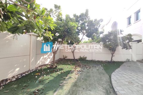 3 bedrooms Villa in Al Salam Street, UAE No. 7769 16