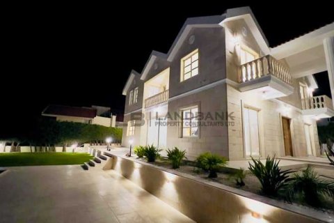 5 bedrooms Villa in Palodeia, Cyprus No. 63217 14