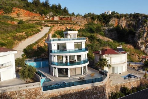 5+1 Villa à Kestel, Turkey No. 12641 23