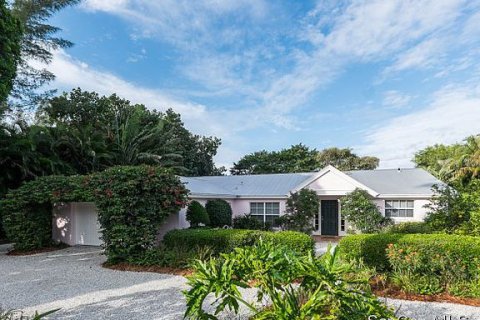 3 bedrooms Villa in Sanibel, USA No. 62401 2